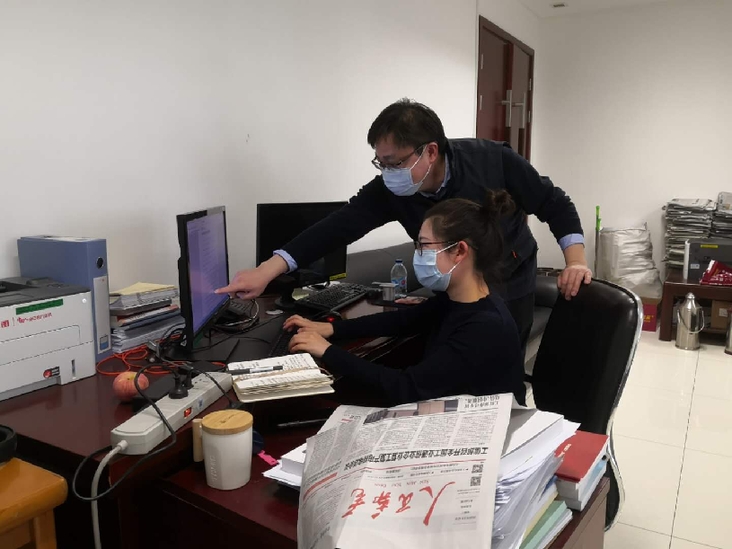 人民邮电报社记者在工信部办公厅工作.