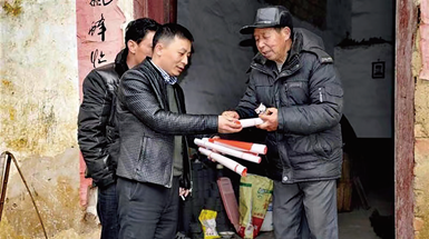 最苦最乐“赶路人”