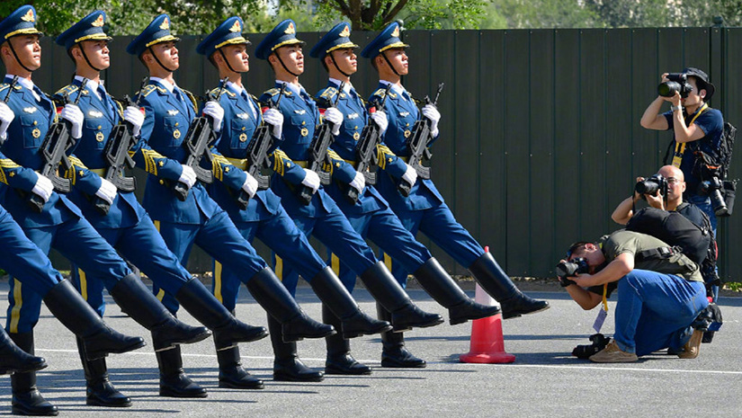 帅气！中外记者带你探访阅兵集训点